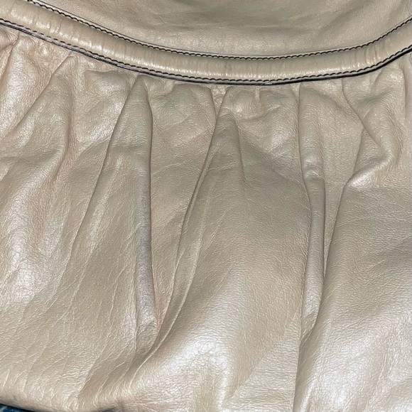 Fendi Large Chef Shopper Tote Bag in Chiaro Beige Cream Lambskin Leather Bag - Picture 14 of 17